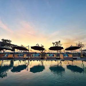De Vins Sky Hotell Seminyak